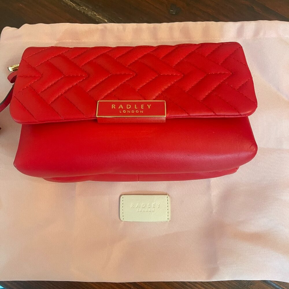 Radley London Women's Mill Bay Quilt Mini Flapover Crossbody